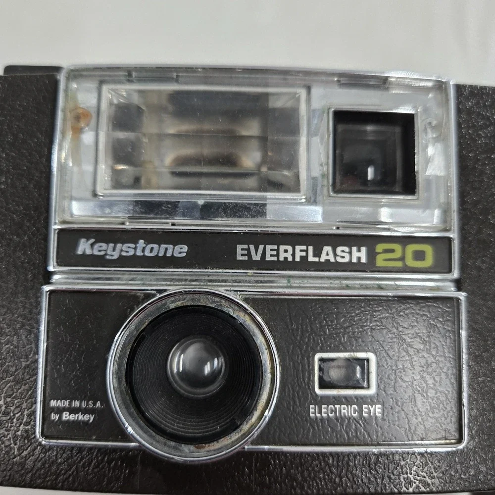 Keystone Everflash 20 Berkey Film Camera Electric Eye Untested Vintage